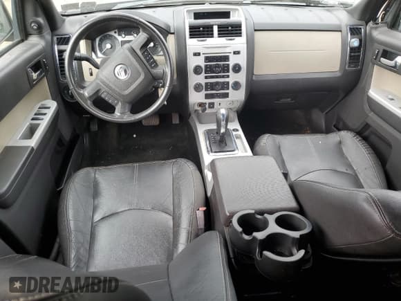 ✅ 2010 Mercury Mariner • VIN: 4M2CN9BG4AKJ18436 • Lot: 47158744. Listed on Copart with 119,191 mi. Free auction sales archive from the USA and detailed vehicle history report at DreamBid. Image 8.