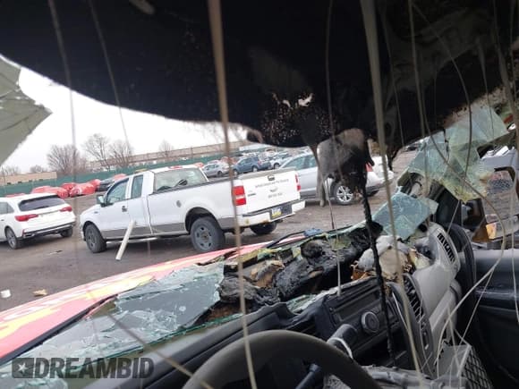 ✅ 2016 Nissan NV SV • VIN: 1N6AF0KY5GN805945 • Лот: 41432947. Опубликован ранее на IAAI с пробегом Не указан. Бесплатный доступ к архиву аукционных продаж из США и подробный отчёт об истории автомобиля на DreamBid. Изображение 6.