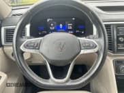 ✅ 2022 Volkswagen Atlas SE • VIN: 1V2LP2CA7NC539146 • Lot: 78528324. Listed on Copart with 155,305 mi. Free auction sales archive from the USA and detailed vehicle history report at DreamBid. Image 13.