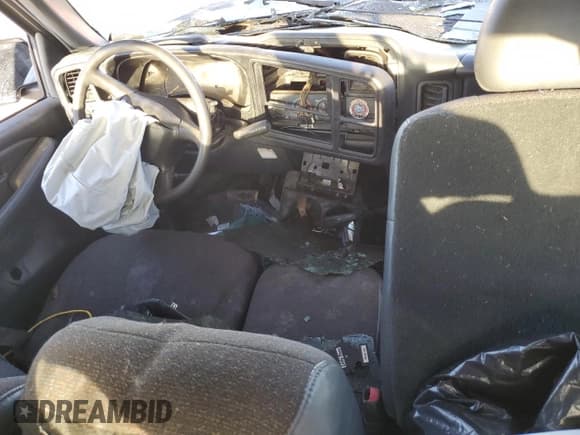 ✅ 1999 Chevrolet Silverado 1500 • VIN: 1GCEK19V1XE224721 • Лот: 80112054. Опубликован ранее на Copart с пробегом Не указан. Бесплатный доступ к архиву аукционных продаж из США и подробный отчёт об истории автомобиля на DreamBid. Изображение 8.