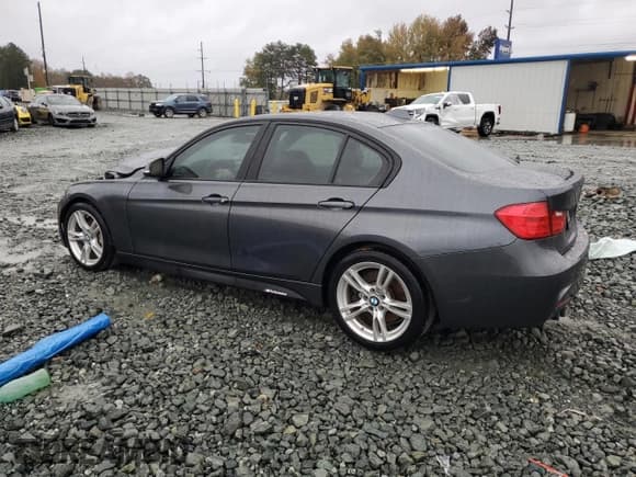 ✅ 2015 BMW 3 Series 328i • VIN: WBA3A5G59FNS91678 • Lot: 90282885. Listed on Copart with Not provided. Free auction sales archive from the USA and detailed vehicle history report at DreamBid. Image 2.