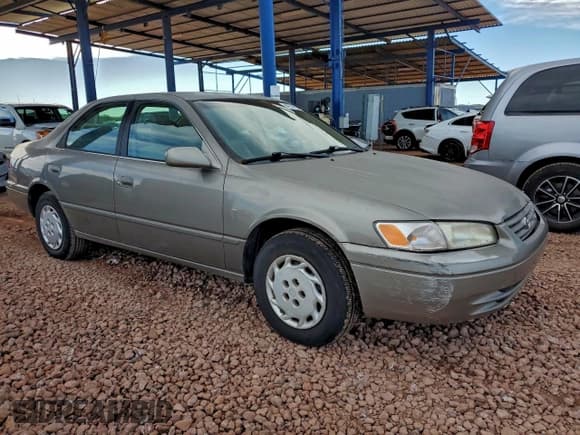 ✅ 1997 Toyota Camry LE • VIN: 4T1BG22K5VU091857 • Lot: 94784735. Listed on Copart with 136,719 mi. Free auction sales archive from the USA and detailed vehicle history report at DreamBid. Image 4.