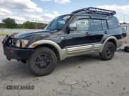 ✅ 2001 Mitsubishi Montero Limited • VIN: JA4MW51R01J036528 • Лот: 71670765. Опубликован ранее на Copart с пробегом 213 904 миль. Бесплатный доступ к архиву аукционных продаж из США и подробный отчёт об истории автомобиля на DreamBid. Изображение 1.