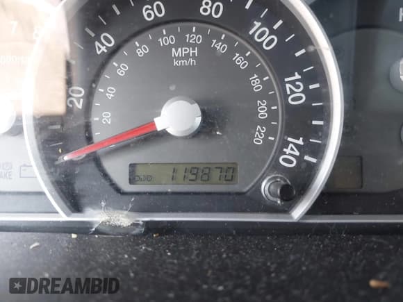 ✅ 2007 Kia Sorento LX • VIN: KNDJD736775665931 • Lot: 42471301. Listed on IAAI with 119,870 mi. Free auction sales archive from the USA and detailed vehicle history report at DreamBid. Image 7.