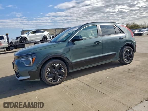 ✅ 2023 Kia Niro Wind • VIN: KNDCR3L1XP5046313 • Lot: 93959845. Wystawiony na Copart z przebiegiem 66 554 mil. Bezpłatny archiwum sprzedaży aukcyjnych z USA i szczegółowy raport historii pojazdu na DreamBid. Zdjęcie 1.