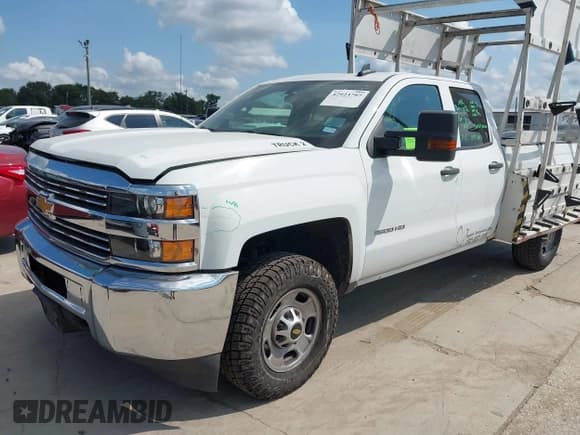 ✅ 2016 Chevrolet Silverado 2500HD Work Truck • VIN: 1GC2CUEG6GZ321432 • Lot: 42923797. Wystawiony na IAAI z przebiegiem 119 213 mil. Bezpłatny archiwum sprzedaży aukcyjnych z USA i szczegółowy raport historii pojazdu na DreamBid. Zdjęcie 2.