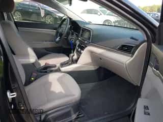 2020 Hyundai Elantra SE with VIN KMHD74LF4LU913647, listed as a IAAI auction lot 43119155 with 53,583 mi miles and . Bid and sale history available at DreamBid. Image 5.