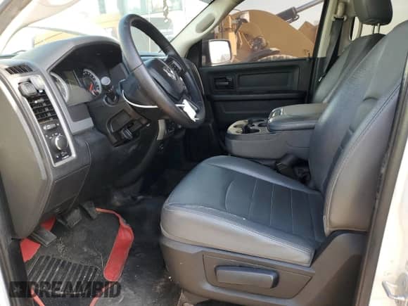 2016 Ram 1500 Express with VIN 1C6RR7FG1GS325949, listed as a Copart auction lot 68525725 with 113,990 mi miles and Clean title. Bid and sale history available at DreamBid. Image 7.