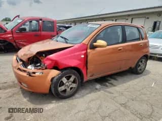 2006 Chevrolet Aveo LT z VIN KL1TG66616B556264, wystawiony jako Copart lot #60528345 z przebiegiem 318 128 mil mil oraz Szkoda całkowita • Salvage title. Historia ofert i sprzedaży dostępna na DreamBid. Obrazek 1.