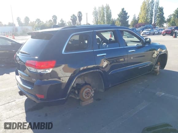 ✅ 2015 Jeep Grand Cherokee Overland • VIN: 1C4RJFCT0FC787911 • Lot: 43399363. Listed on IAAI with Not provided. Free auction sales archive from the USA and detailed vehicle history report at DreamBid. Image 4.