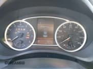 ✅ 2019 Nissan Sentra S • VIN: 3N1AB7AP0KY304170 • Lot: 43384524. Listed on IAAI with 140,776 mi. Free auction sales archive from the USA and detailed vehicle history report at DreamBid. Image 7.