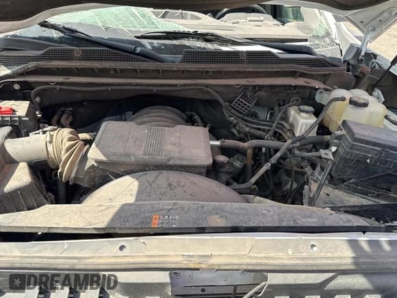 ✅ 2022 Chevrolet Silverado 2500HD Work Truck • VIN: 1GC4YLE77NF188182 • Лот: 67854195. Опубликован ранее на Copart с пробегом 60 514 миль. Бесплатный доступ к архиву аукционных продаж из США и подробный отчёт об истории автомобиля на DreamBid. Изображение 7.