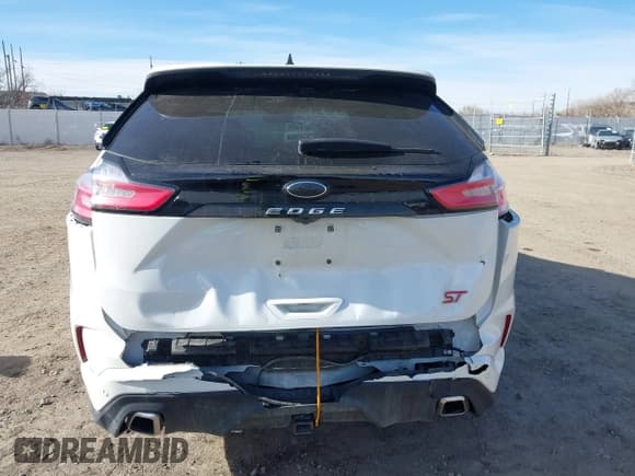 ✅ 2021 Ford Edge ST • VIN: 2FMPK4AP4MBA18478 • Lot: 41765654. Listed on IAAI with 57,000 mi. Free auction sales archive from the USA and detailed vehicle history report at DreamBid. Image 16.
