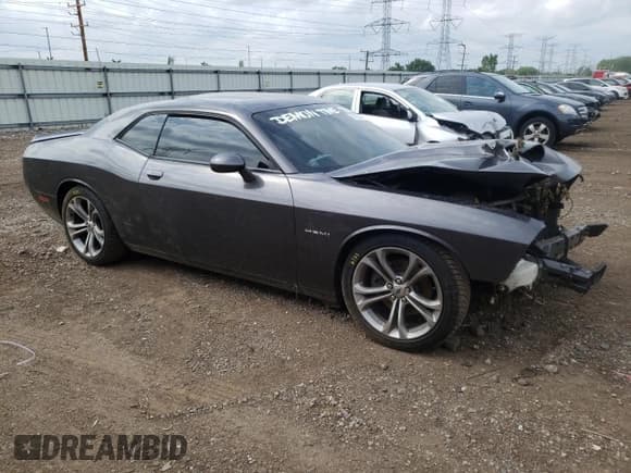 ✅ 2020 Dodge Challenger R/T • VIN: 2C3CDZBT9LH146284 • Lot: 55195144. Wystawiony na Copart z przebiegiem 59 590 mil. Bezpłatny archiwum sprzedaży aukcyjnych z USA i szczegółowy raport historii pojazdu na DreamBid. Zdjęcie 4.