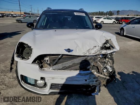 ✅ 2017 MINI Countryman Cooper S • VIN: WMZYT3C37H3D98161 • Lot: 95996235. Wystawiony na Copart z przebiegiem 62 846 mil. Bezpłatny archiwum sprzedaży aukcyjnych z USA i szczegółowy raport historii pojazdu na DreamBid. Zdjęcie 5.