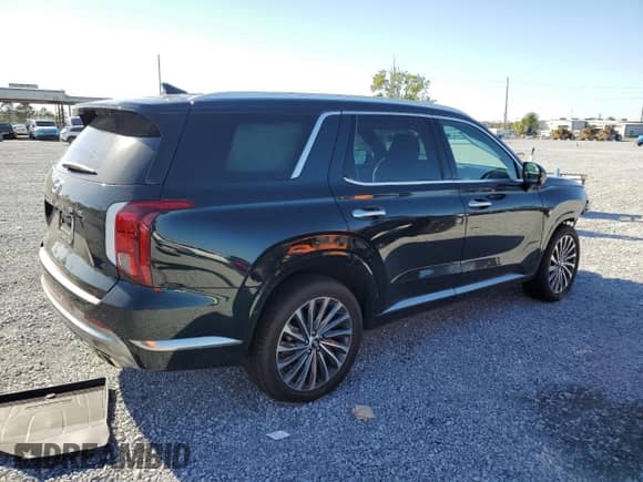2025 Hyundai Palisade Calligraphy with VIN KM8R74GE5SU835949, listed as a Copart auction lot 48981355 with 3,674 mi miles and Salvage title. Bid and sale history available at DreamBid. Image 3.