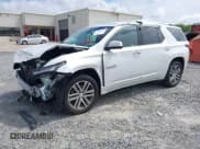 ✅ 2023 Chevrolet Traverse High Country • VIN: 1GNEVNKW7PJ108505 • Lot: 42315127. Wystawiony na IAAI z przebiegiem 79 674 mil. Bezpłatny archiwum sprzedaży aukcyjnych z USA i szczegółowy raport historii pojazdu na DreamBid. Zdjęcie 2.