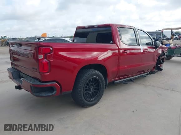 ✅ 2021 Chevrolet Silverado 1500 RST • VIN: 3GCUYEED7MG452645 • Lot: 42738066. Wystawiony na IAAI z przebiegiem 125 183 mil. Bezpłatny archiwum sprzedaży aukcyjnych z USA i szczegółowy raport historii pojazdu na DreamBid. Zdjęcie 4.