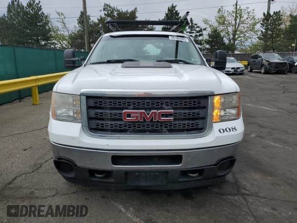 ✅ 2013 GMC Sierra 2500HD • VIN: 1GD22ZCG1DZ326306 • Лот: 55105585. Опубликован ранее на Copart с пробегом 210 011 миль. Бесплатный доступ к архиву аукционных продаж из США и подробный отчёт об истории автомобиля на DreamBid. Изображение 5.