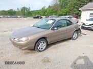 ✅ 1998 Ford Escort ZX2 Cool • VIN: 3FAKP1132WR262085 • Лот: 42350848. Опубликован ранее на IAAI с пробегом 90 413 миль. Бесплатный доступ к архиву аукционных продаж из США и подробный отчёт об истории автомобиля на DreamBid. Изображение 2.