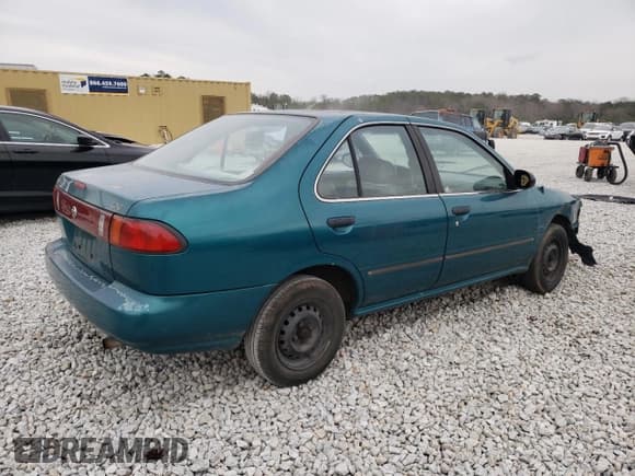 ✅ 1997 Nissan Sentra XE • VIN: 1N4AB41D5VC701930 • Lot: 47263305. Wystawiony na Copart z przebiegiem 156 982 mil. Bezpłatny archiwum sprzedaży aukcyjnych z USA i szczegółowy raport historii pojazdu na DreamBid. Zdjęcie 3.