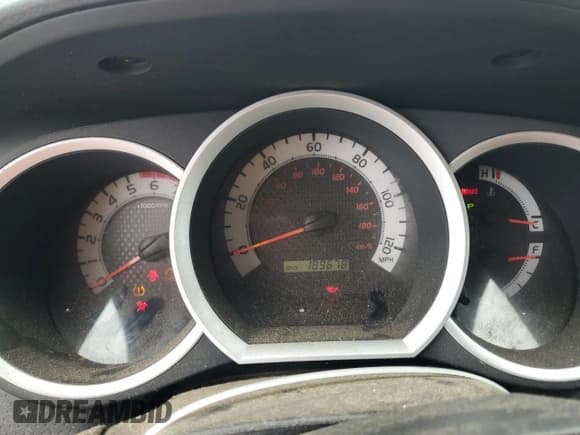 ✅ 2013 Toyota Tacoma • VIN: 3TMMU4FN3DM059272 • Лот: 84201915. Опубликован ранее на Copart с пробегом 189 678 миль. Бесплатный доступ к архиву аукционных продаж из США и подробный отчёт об истории автомобиля на DreamBid. Изображение 9.