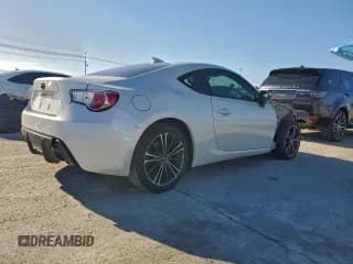 ✅ 2013 Scion FR-S • VIN: JF1ZNAA1XD2723022 • Лот: 93930885. Опубликован ранее на Copart с пробегом 142 819 миль. Бесплатный доступ к архиву аукционных продаж из США и подробный отчёт об истории автомобиля на DreamBid. Изображение 3.