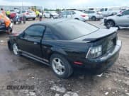 ✅ 2002 Ford Mustang Standard • VIN: 1FAFP40402F169828 • Lot: 42601654. Wystawiony na IAAI z przebiegiem 121 005 mil. Bezpłatny archiwum sprzedaży aukcyjnych z USA i szczegółowy raport historii pojazdu na DreamBid. Zdjęcie 3.