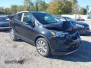 ✅ 2019 Buick Encore Preferred • VIN: KL4CJASB5KB713332 • Lot: 43483454. Wystawiony na IAAI z przebiegiem 82 008 mil. Bezpłatny archiwum sprzedaży aukcyjnych z USA i szczegółowy raport historii pojazdu na DreamBid. Zdjęcie 1.