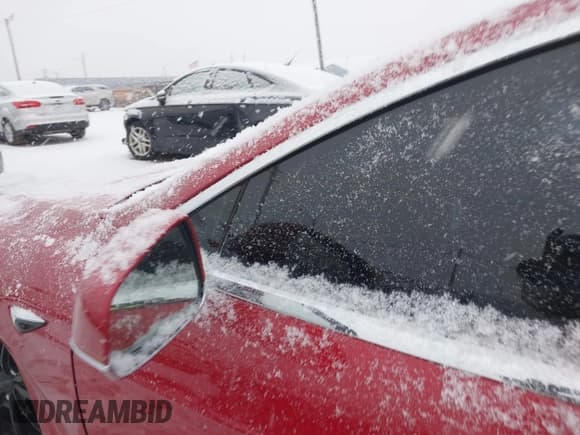 ✅ 2017 Tesla Model S 60 • VIN: 5YJSA1E17HF228460 • Lot: 41313662. Listed on IAAI with Not provided. Free auction sales archive from the USA and detailed vehicle history report at DreamBid. Image 15.