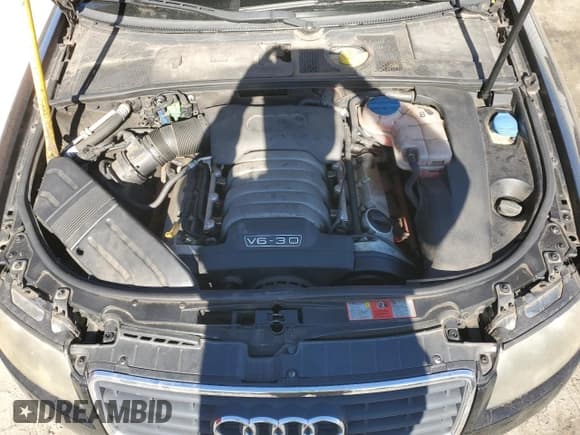 ✅ 2005 Audi A4 3.0L • VIN: WAUAT48H95K017336 • Лот: 72442624. Опубликован ранее на Copart с пробегом 77 146 миль. Бесплатный доступ к архиву аукционных продаж из США и подробный отчёт об истории автомобиля на DreamBid. Изображение 11.