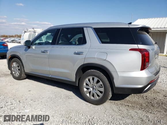 ✅ 2024 Hyundai Palisade SEL • VIN: KM8R2DGE0RU705103 • Лот: 77615794. Опубликован ранее на Copart с пробегом 6 428 миль. Бесплатный доступ к архиву аукционных продаж из США и подробный отчёт об истории автомобиля на DreamBid. Изображение 2.