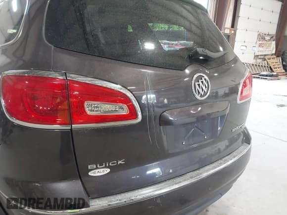 ✅ 2015 Buick Enclave Leather • VIN: 5GAKVBKD5FJ248187 • Lot: 43084425. Listed on IAAI with 83,918 mi. Free auction sales archive from the USA and detailed vehicle history report at DreamBid. Image 19.