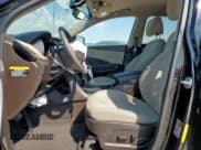 ✅ 2017 Hyundai Santa Fe 2.4L • VIN: 5NMZU3LB6HH013521 • Лот: 71483825. Опубликован ранее на Copart с пробегом 98 476 миль. Бесплатный доступ к архиву аукционных продаж из США и подробный отчёт об истории автомобиля на DreamBid. Изображение 7.