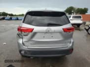 ✅ 2017 Toyota Highlander XLE • VIN: 5TDJZRFH4HS509500 • Лот: 85084615. Опубликован ранее на Copart с пробегом 162 310 миль. Бесплатный доступ к архиву аукционных продаж из США и подробный отчёт об истории автомобиля на DreamBid. Изображение 12.