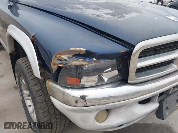 ✅ 2001 Dodge Dakota Sport • VIN: 1B7GG2AN81S160729 • Lot: 41500485. Wystawiony na IAAI z przebiegiem 161 279 mil. Bezpłatny archiwum sprzedaży aukcyjnych z USA i szczegółowy raport historii pojazdu na DreamBid. Zdjęcie 6.