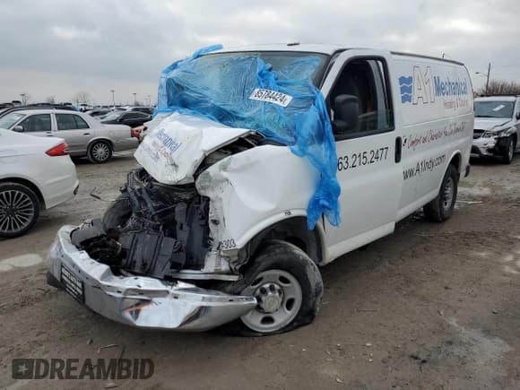 ✅ 2014 Chevrolet Express Cargo • VIN: 1GCWGFCB9E1137591 • Lot: 85784424. Wystawiony na Copart z przebiegiem Nie podano. Bezpłatny archiwum sprzedaży aukcyjnych z USA i szczegółowy raport historii pojazdu na DreamBid. Zdjęcie 1.