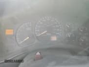 ✅ 2002 Chevrolet Suburban LT • VIN: 1GNFK16Z42J185836 • Лот: 42162685. Опубликован ранее на Copart с пробегом Не указан. Бесплатный доступ к архиву аукционных продаж из США и подробный отчёт об истории автомобиля на DreamBid. Изображение 9.