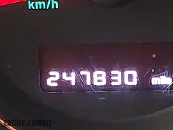 ✅ 2010 Jeep Commander Sport • VIN: 1J4RG4GK6AC140856 • Lot: 42285802. Listed on IAAI with 247,830 mi. Free auction sales archive from the USA and detailed vehicle history report at DreamBid. Image 15.