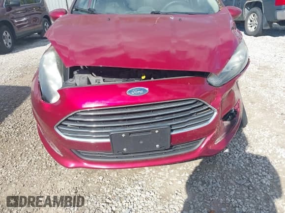 ✅ 2017 Ford Fiesta SE • VIN: 3FADP4BJ2HM137465 • Lot: 43397069. Listed on IAAI with 121,467 mi. Free auction sales archive from the USA and detailed vehicle history report at DreamBid. Image 6.