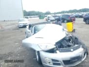 ✅ 2009 Saturn Sky • VIN: 1G8MN35B69Y104743 • Лот: 67203075. Опубликован ранее на Copart с пробегом Не указан. Бесплатный доступ к архиву аукционных продаж из США и подробный отчёт об истории автомобиля на DreamBid. Изображение 13.