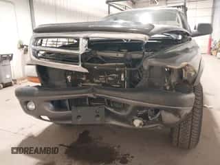 2004 Dodge Dakota Sport z VIN 1D7HG32N84S749170, wystawiony jako IAAI lot #43383681 z przebiegiem 106 840 mil mil oraz . Historia ofert i sprzedaży dostępna na DreamBid. Obrazek 6.