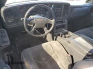 ✅ 2004 Chevrolet Silverado 1500 Z71 • VIN: 2GCEK19T841219382 • Лот: 84724515. Опубликован ранее на Copart с пробегом 274 836 миль. Бесплатный доступ к архиву аукционных продаж из США и подробный отчёт об истории автомобиля на DreamBid. Изображение 8.