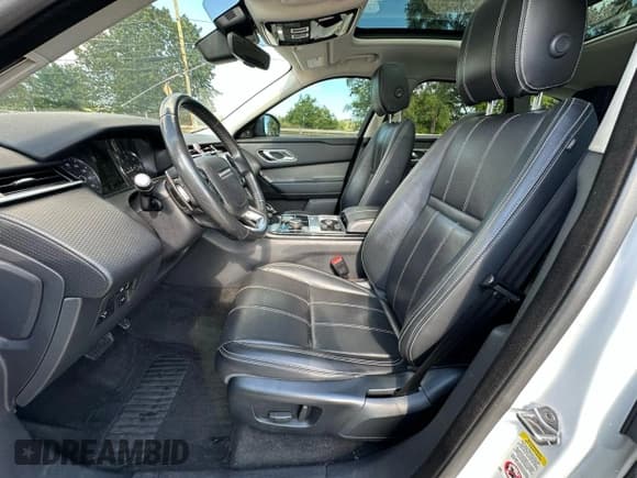 ✅ 2018 Land Rover Range Rover Velar S • VIN: SALYB2RN1JA709760 • Лот: 89445655. Опубликован ранее на Copart с пробегом 105 587 миль. Бесплатный доступ к архиву аукционных продаж из США и подробный отчёт об истории автомобиля на DreamBid. Изображение 12.