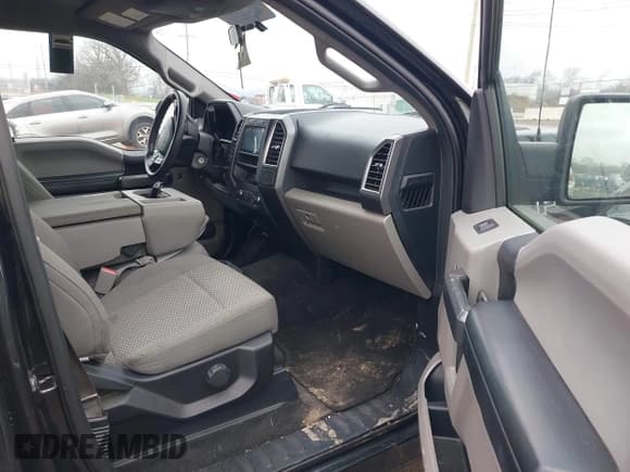 ✅ 2015 Ford F-150 XLT • VIN: 1FTEW1C81FFA59026 • Lot: 43851815. Listed on IAAI with 126,614 mi. Free auction sales archive from the USA and detailed vehicle history report at DreamBid. Image 5.
