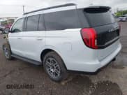 ✅ 2025 Ford Expedition Active • VIN: 1FMJU1J87SEA29225 • Lot: 42816312. Wystawiony na IAAI z przebiegiem 283 mil. Bezpłatny archiwum sprzedaży aukcyjnych z USA i szczegółowy raport historii pojazdu na DreamBid. Zdjęcie 3.