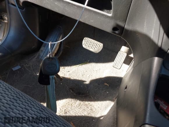 ✅ 2005 Toyota RAV4 • VIN: JTEHD20V556033235 • Lot: 43474253. Listed on IAAI with 163,385 mi. Free auction sales archive from the USA and detailed vehicle history report at DreamBid. Image 11.