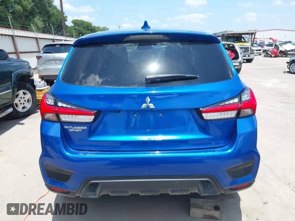 2021 Mitsubishi Outlander ES with VIN JA4APUAU8MU020594, listed as a IAAI auction lot 42273151 with 92,112 mi miles and . Bid and sale history available at DreamBid. Image 16.