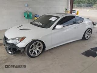 ✅ 2013 Hyundai Genesis Coupe 2.0T • VIN: KMHHT6KD7DU106534 • Lot: 43088394. Wystawiony na IAAI z przebiegiem 126 649 mil. Bezpłatny archiwum sprzedaży aukcyjnych z USA i szczegółowy raport historii pojazdu na DreamBid. Zdjęcie 2.