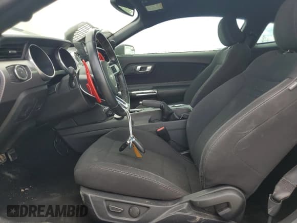 ✅ 2020 Ford Mustang EcoBoost • VIN: 1FA6P8TH9L5170375 • Lot: 64576005. Wystawiony na Copart z przebiegiem 35 938 mil. Bezpłatny archiwum sprzedaży aukcyjnych z USA i szczegółowy raport historii pojazdu na DreamBid. Zdjęcie 7.